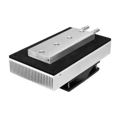 Napa Cairan kanggo Air Thermoelectric Coolers Majelis Penting kanggo Aplikasi Pendinginan Presisi?